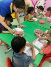Hoạt động lồng ghép mừng sinh nhật Bác của trẻ tại trường