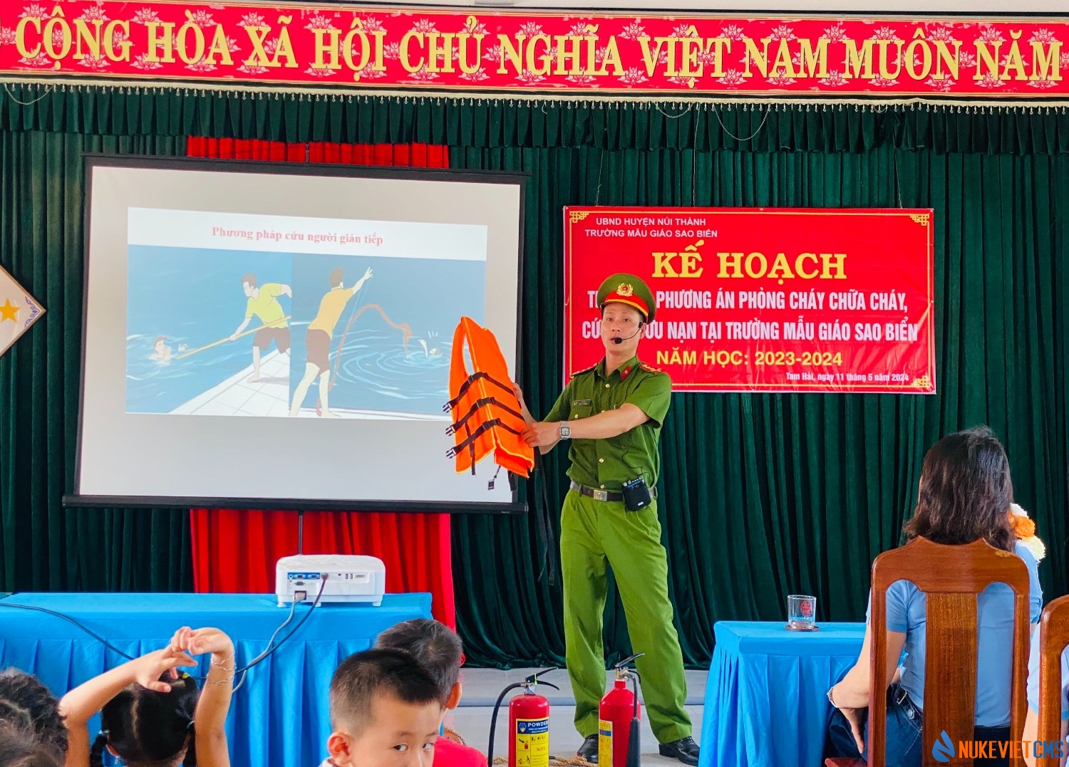 Hoạt động của bé