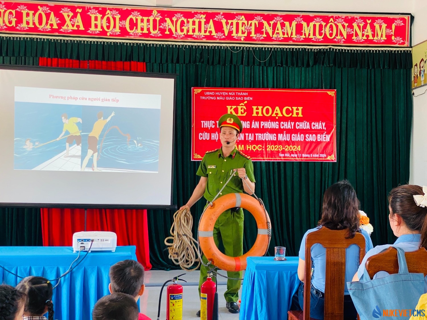 Hoạt động của bé