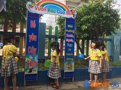 Hoạt động của bé